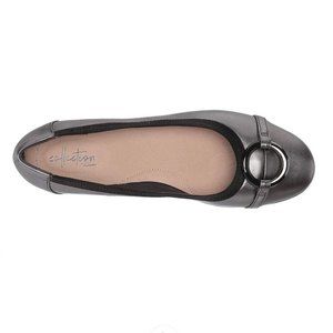 Gracelin Wind Black Metallic Leather Ballet Flats